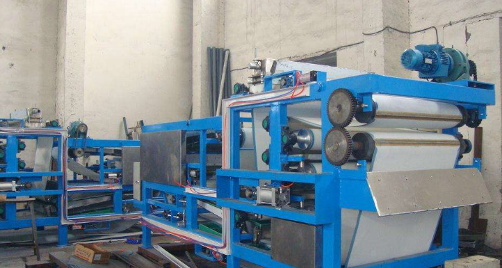 污泥CILICILI官网成人 污泥CILICILI官网成人